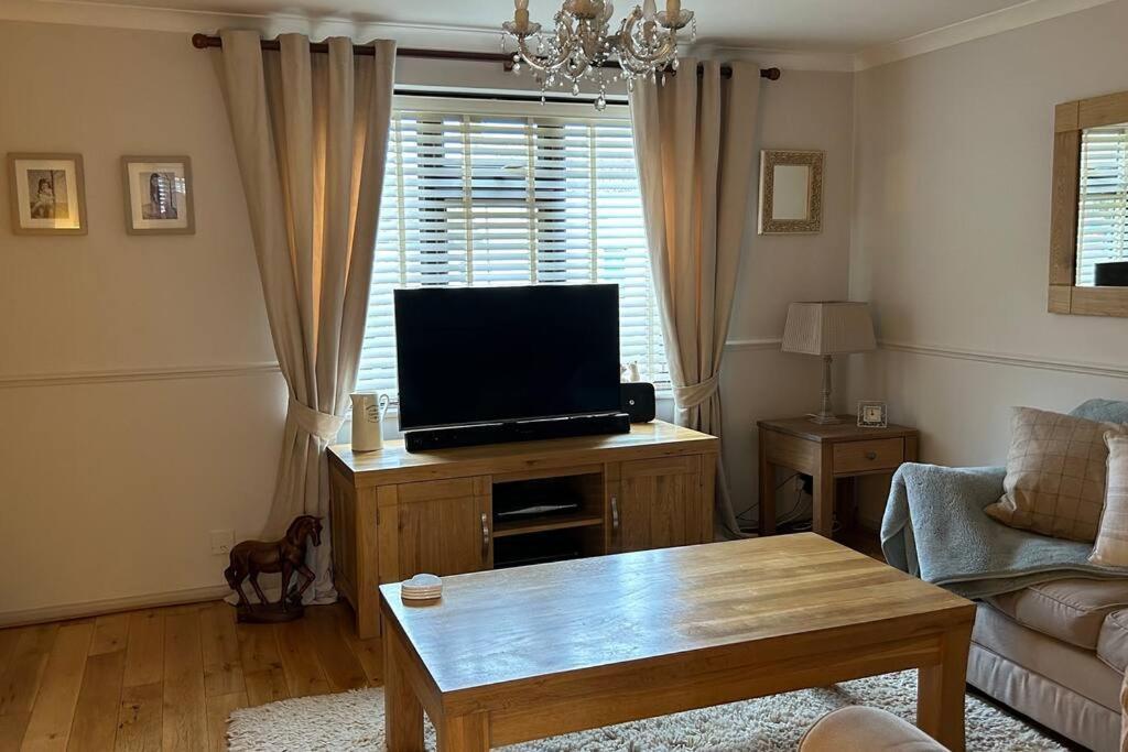 Cosy 2 Bed, Home From Home Haddenham (Cambridgeshire) Exterior foto