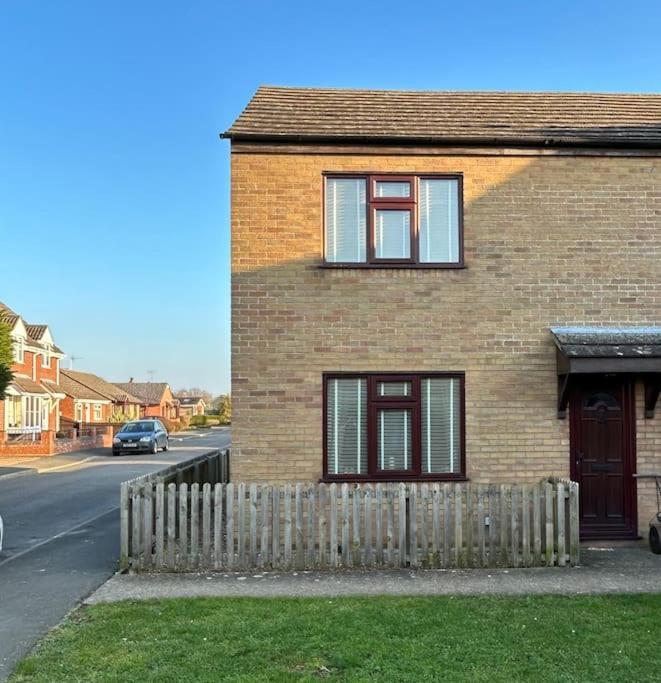 Cosy 2 Bed, Home From Home Haddenham (Cambridgeshire) Exterior foto