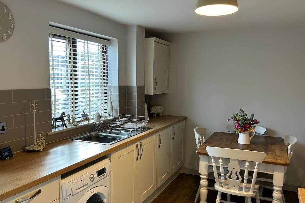 Cosy 2 Bed, Home From Home Haddenham (Cambridgeshire) Exterior foto